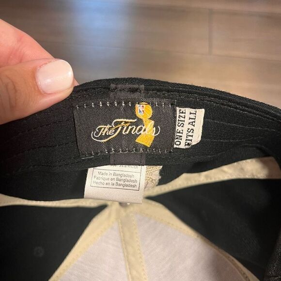 LA Los Angeles Lakers 2010 Back to Back NBA Champions Hat - Picture 6 of 6